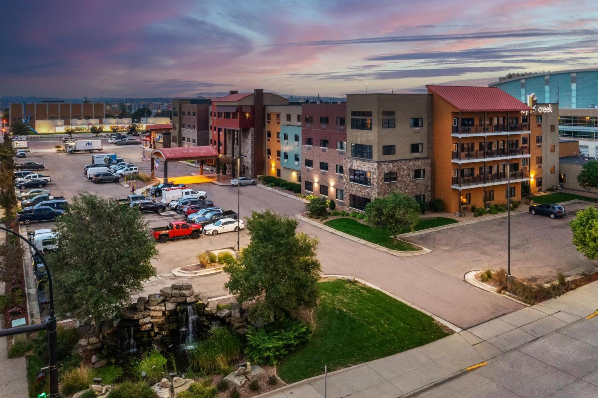 Stoney Creek Hotel Су-Сіті Екстер'єр фото